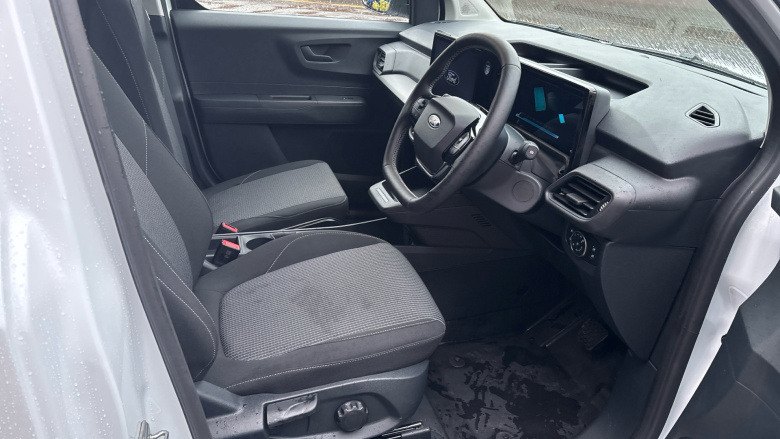 Ford Transit Courier E-Transit Courier 100kW 43kWh Trend Van Auto